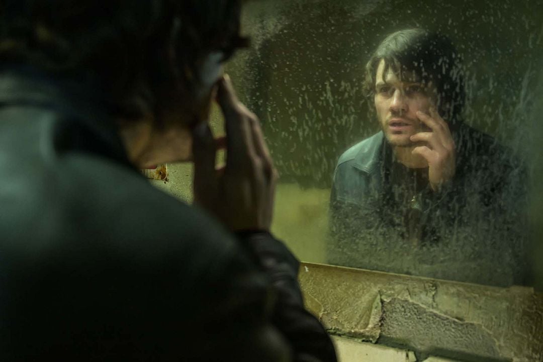 Terror en Silent Hill: Regreso al infierno : Foto Jeremy Irvine