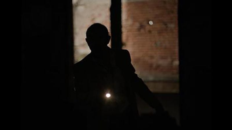 Tus dos muertos : Foto