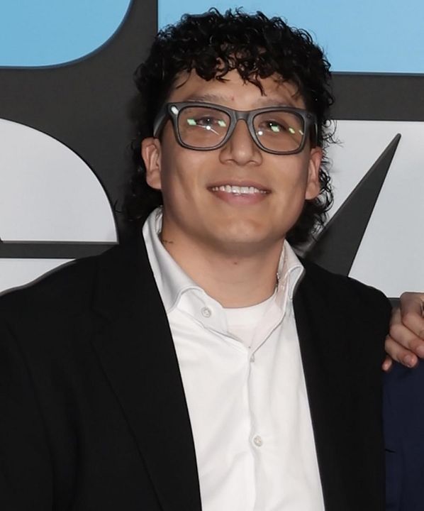 Póster Hugo Montelongo