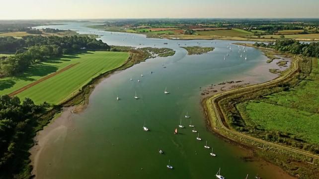 Life on the Deben : Foto