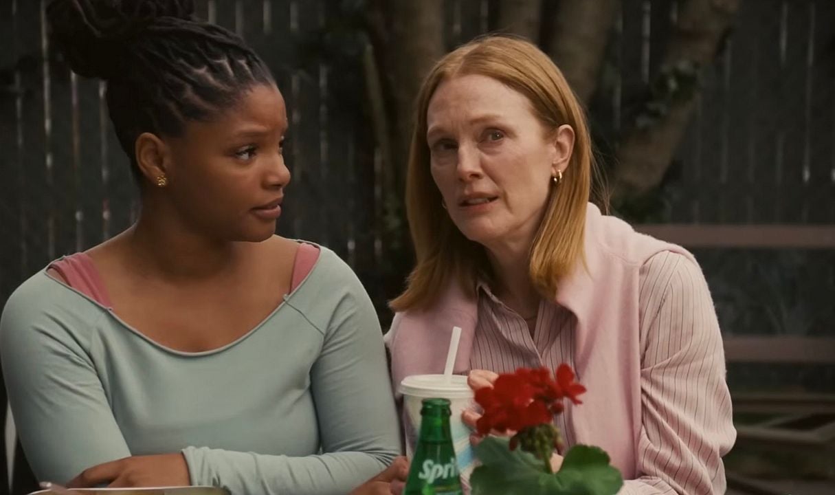 El Gran Debut : Foto Julianne Moore, Halle Bailey