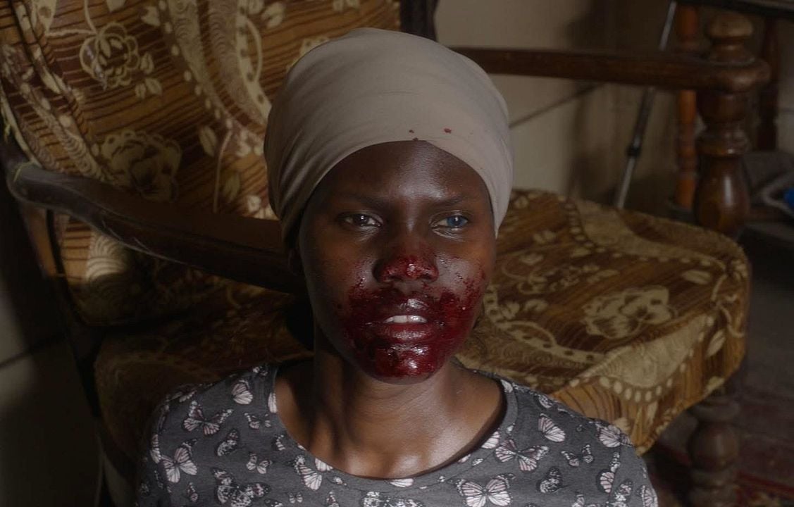 Eayshat Lam Taeud Qadiratan Ealaa Altayaran : Foto