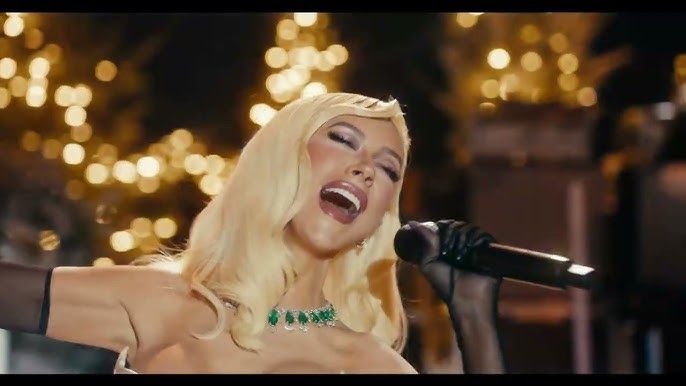 Christina Aguilera Navidad en Paris : Foto