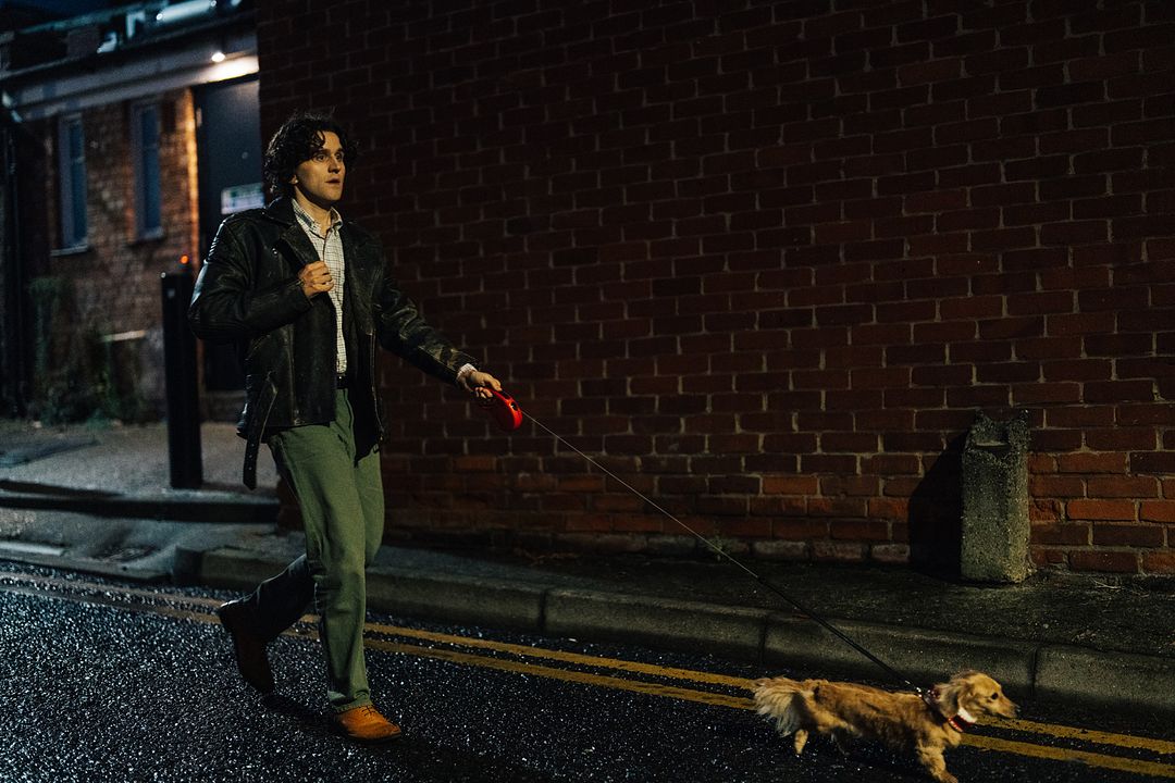 Pasajero : Foto Harry Melling