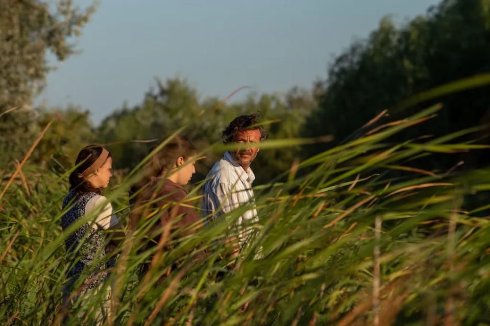 Trei Kilometri Pana La Capatul Lumii : Foto
