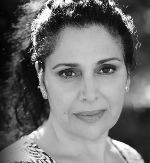 Póster Georgina Naidu