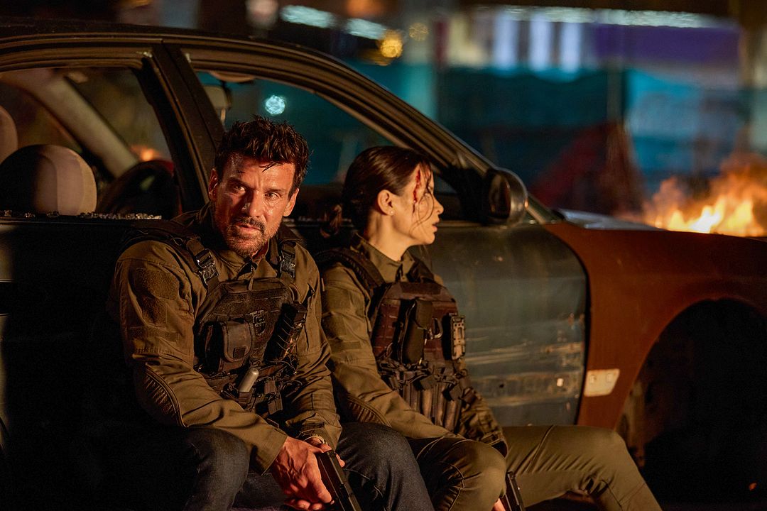 La noche de los hombres lobo : Foto Frank Grillo