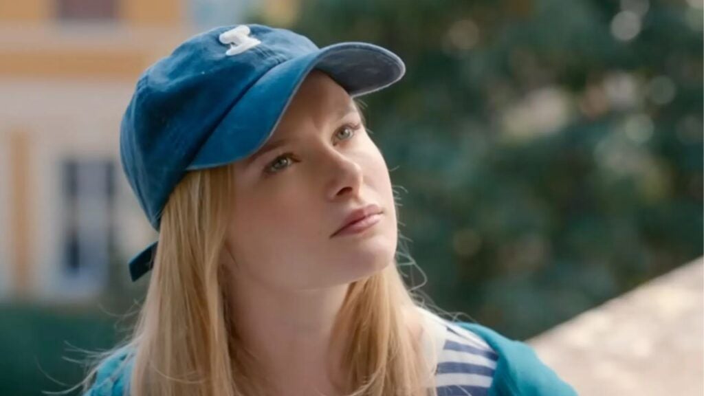 Love Me, Love Me : Foto Mia Jenkins