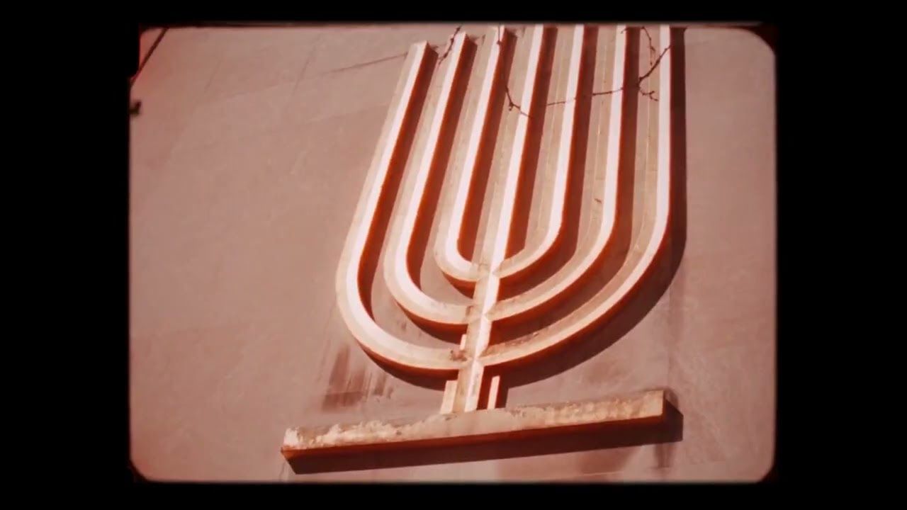 Reflections in Synagogue: Observational and Speculative Musings On Contemporary Jewry : Foto