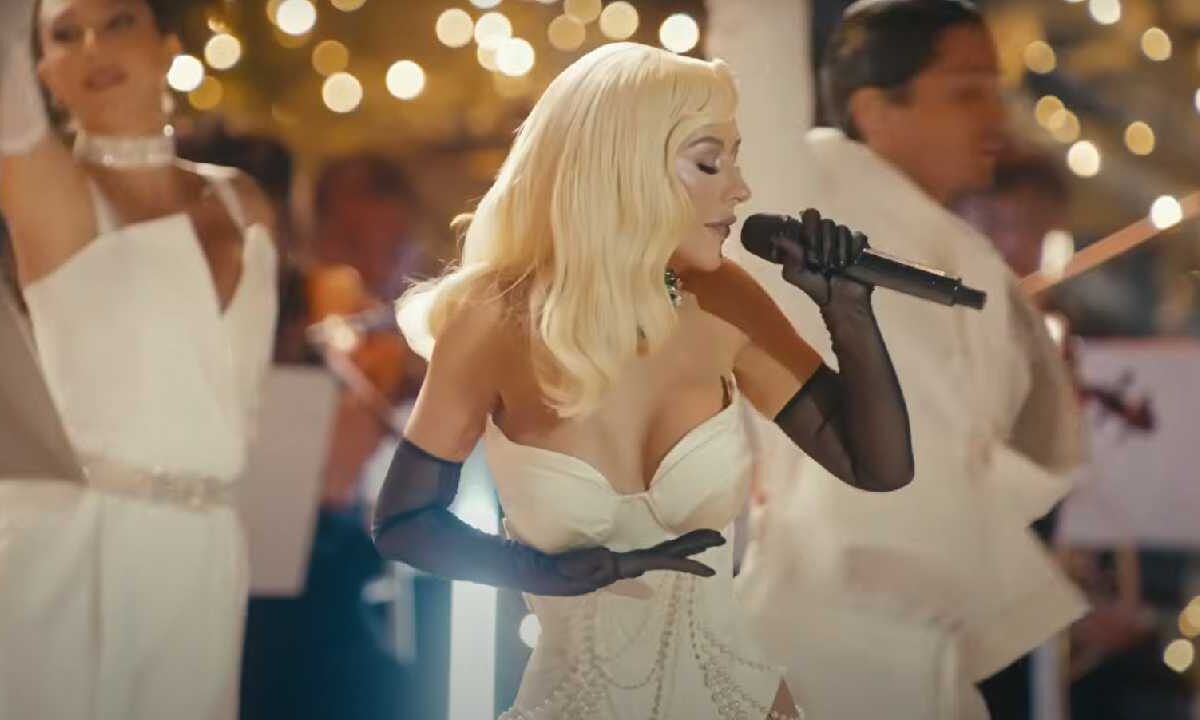 Christina Aguilera Navidad en Paris : Foto
