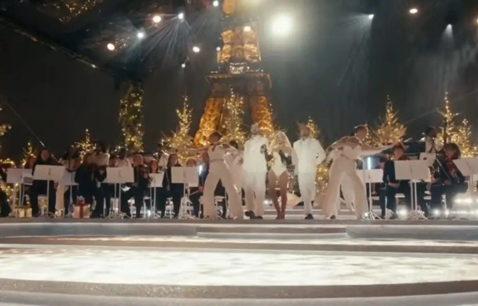 Christina Aguilera Navidad en Paris : Foto