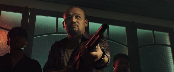 To Live Through Death : Foto