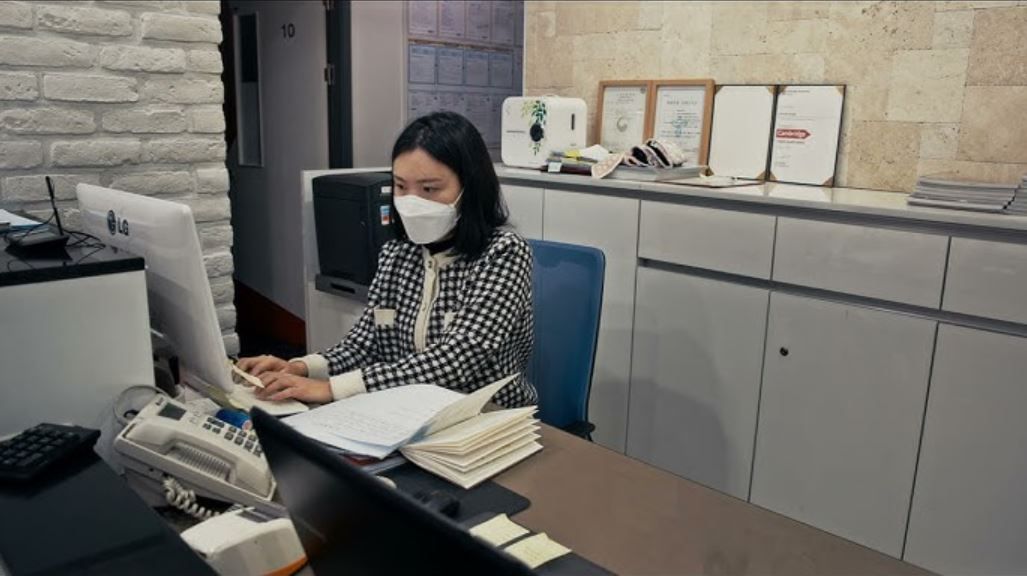 Works and Days : Foto