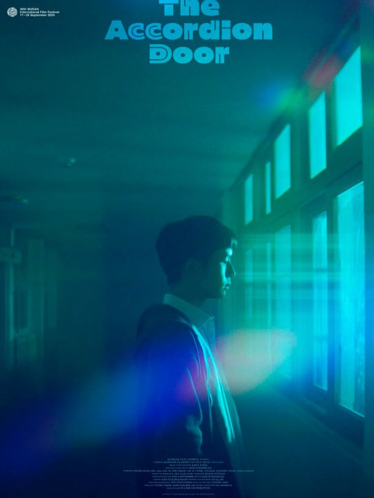 The Accordion Door : Póster