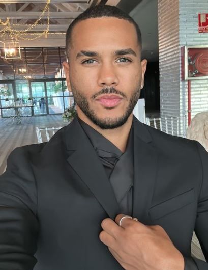 Póster Jonathan Maravilla