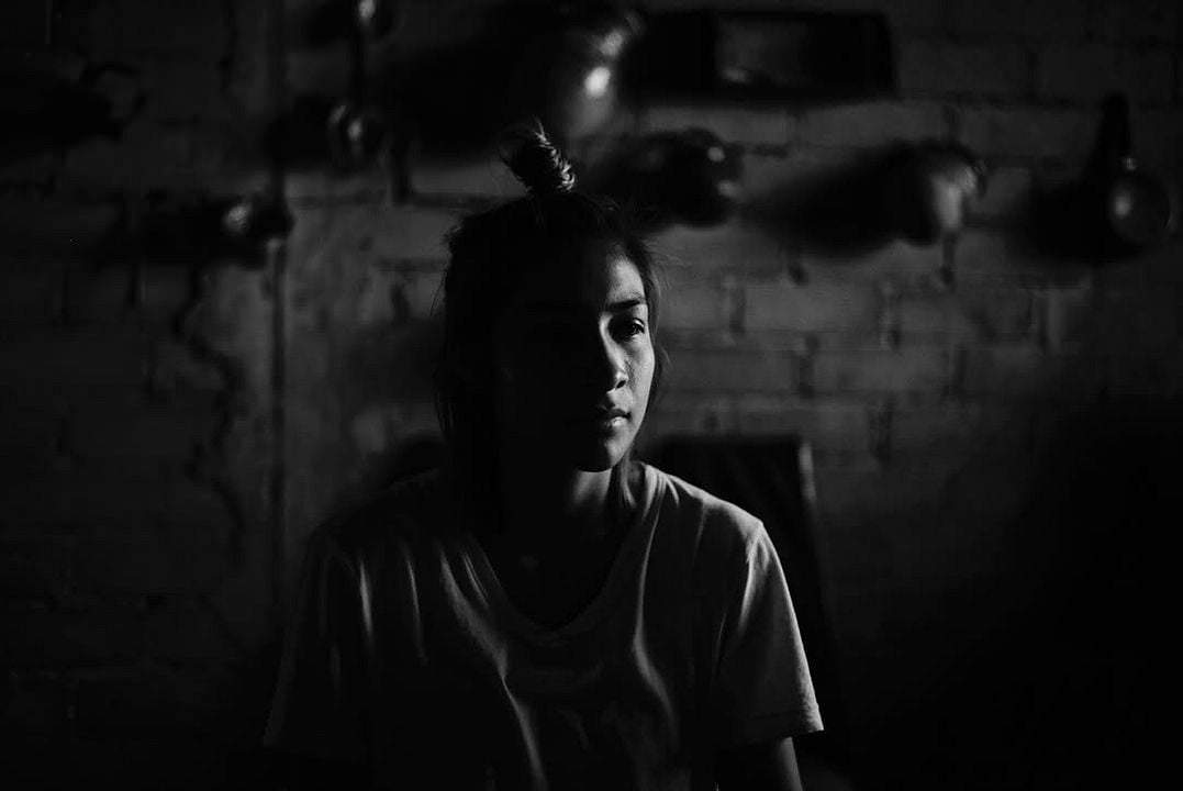 Los amantes se despiden con la mirada : Foto