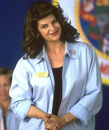 Muérete bonita : Foto Michael Patrick Jann, Kirstie Alley