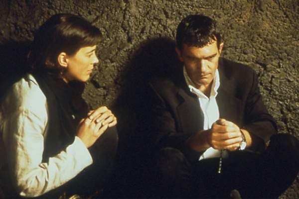 El cuerpo : Foto Olivia Williams, Antonio Banderas