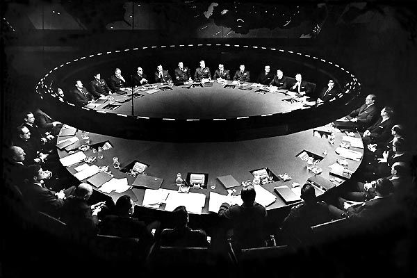 Dr. Insólito o cómo aprendí a no preocuparme y amar la bomba : Foto