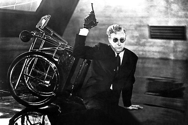 Dr. Insólito o cómo aprendí a no preocuparme y amar la bomba : Foto