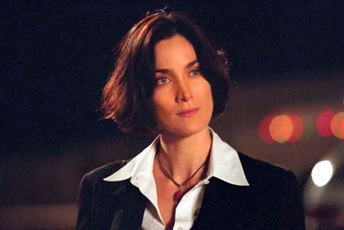 Foto Carrie-Anne Moss