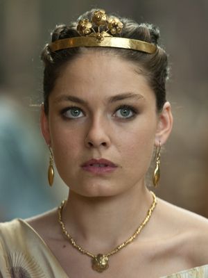Póster Alexa Davalos