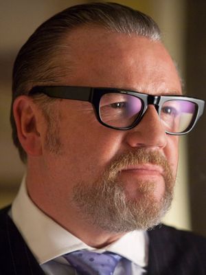 Póster Ray Winstone