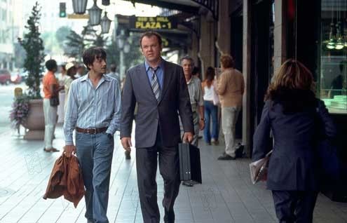 Criminal : Foto Diego Luna, John C. Reilly