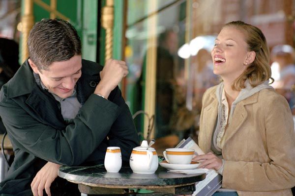 Foto Topher Grace, Scarlett Johansson