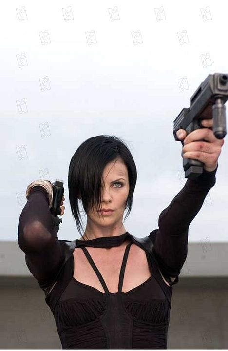 Æon Flux : Foto Karyn Kusama, Charlize Theron