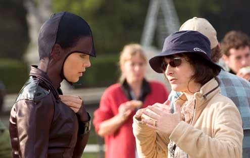 Æon Flux : Foto Karyn Kusama, Charlize Theron