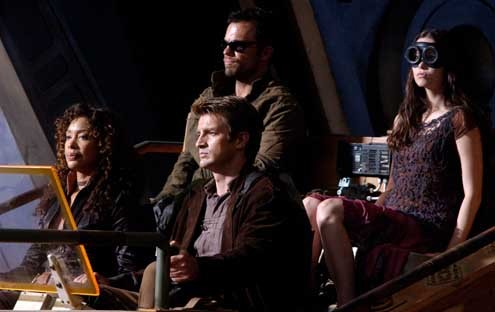 Serenity : Foto Joss Whedon, Gina Torres, Nathan Fillion