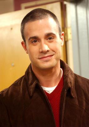 freddie prinze jr niños