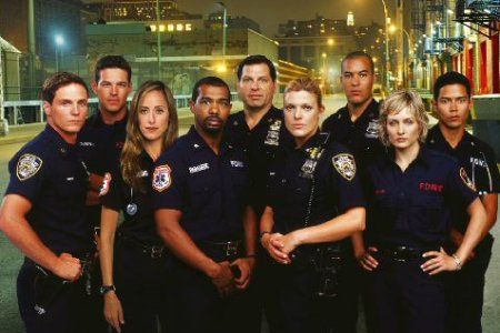 Foto Michael Beach, Anthony Ruivivar, Kim Raver