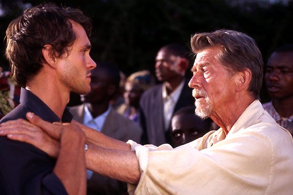 Foto Hugh Dancy, John Hurt, Michael Caton-Jones