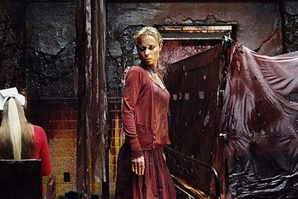Terror en Silent Hill : Foto Radha Mitchell
