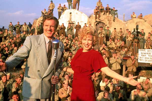 Foto Bette Midler, James Caan