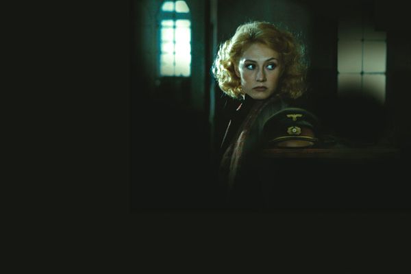 El libro negro : Foto Carice van Houten