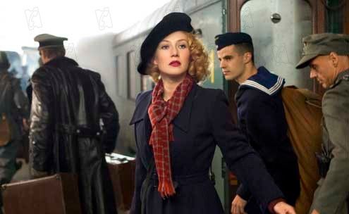 El libro negro : Foto Paul Verhoeven, Carice van Houten