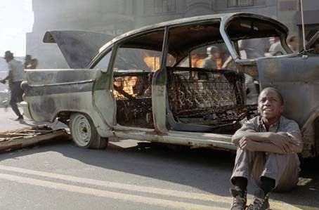 A través del universo : Foto Julie Taymor