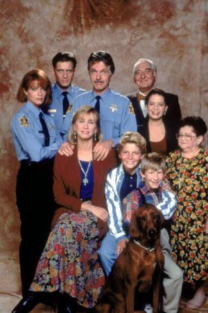 Foto Lauren Holly, Tom Skerritt, Holly Marie Combs