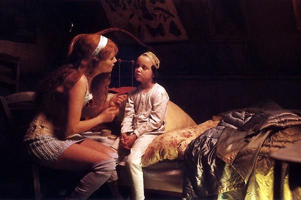 La vida en rosa : Foto Emmanuelle Seigner