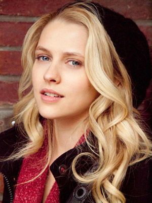 Póster Teresa Palmer