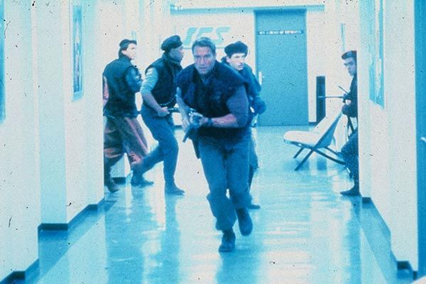 El sobreviviente : Foto Arnold Schwarzenegger