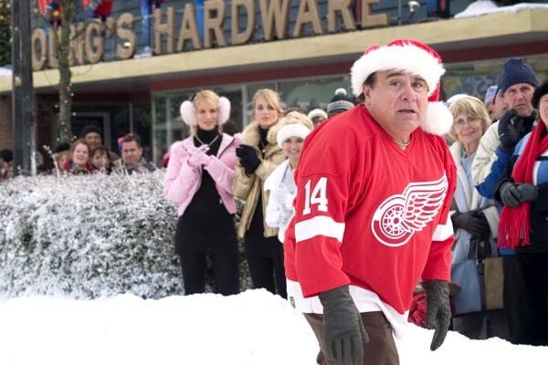 Una navidad muy prendida : Foto John Whitesell, Danny DeVito