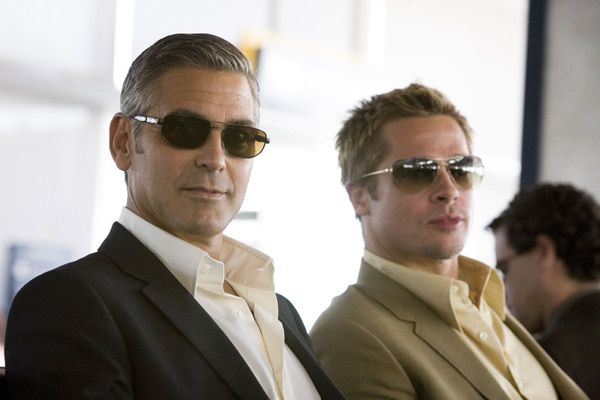 Ahora son 13 : Foto George Clooney, Brad Pitt