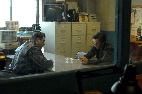 Los dueños de la noche : Foto James Gray, Joaquin Phoenix, Mark Wahlberg