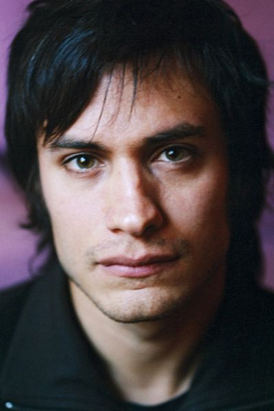 Déficit : Foto Gael García Bernal