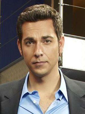Póster Zachary Levi