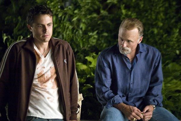 Desapareció una noche : Foto Ed Harris, Ben Affleck, Casey Affleck